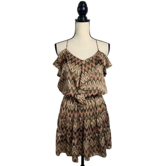 Tbags Los Angeles Boho Zizzag Ruffled Tiered Mini Dress - Picture 1 of 11